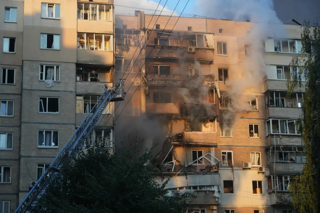 Європейські лідери засудили масовану атаку РФ по Україні: «Боягуз, який б’є по жінках і дітях»