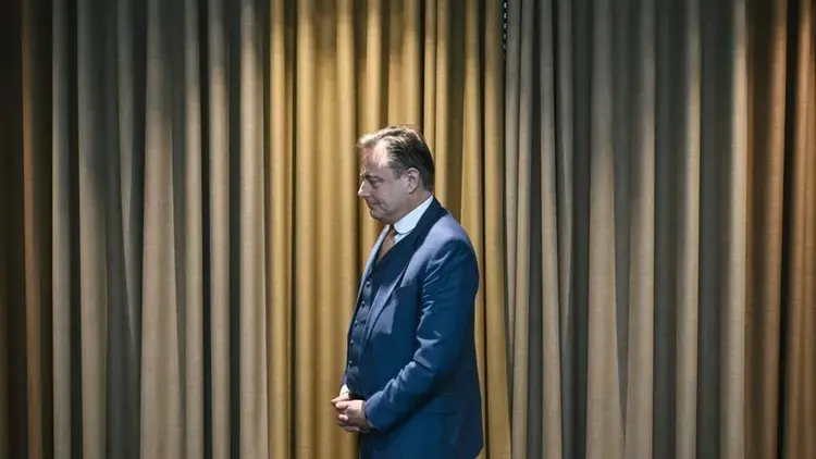 Прем’єр Бельгії пожартував про зірваний замах, опублікувавши фото з котом