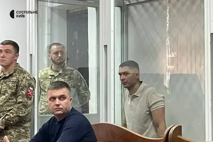 Артем Косов оскаржує довічний вирок за вбивство підлітка у київському фунікулер