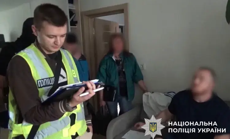 У Києві викрили шахрая, який видавав себе за мольфара у соцмережах
