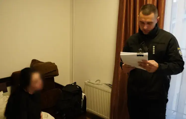 В Україні викрили групу, яка за допомогою ШІ оформлювала кредити на громадян