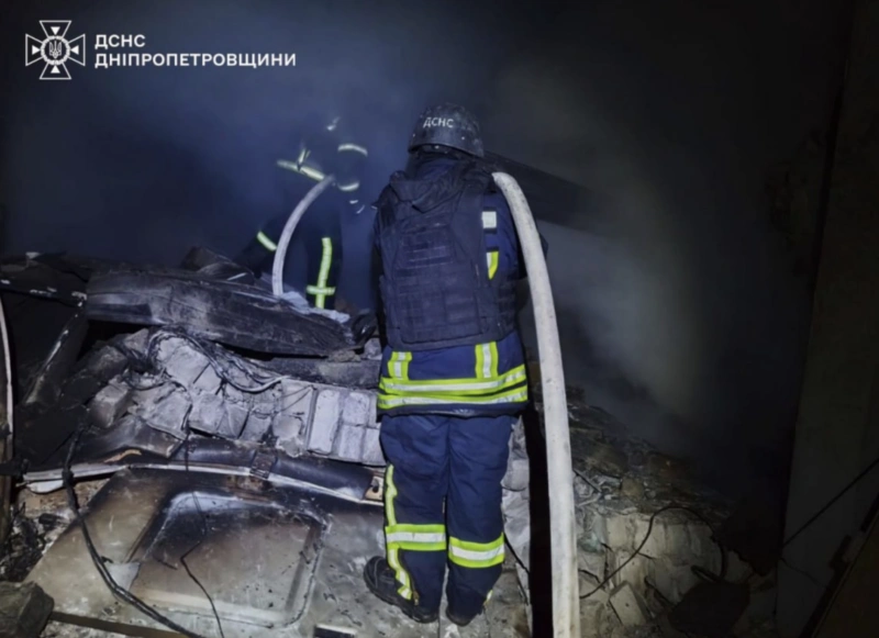 Масовані атаки на Дніпропетровщину: регіон потерпає від дронів та відключень світла