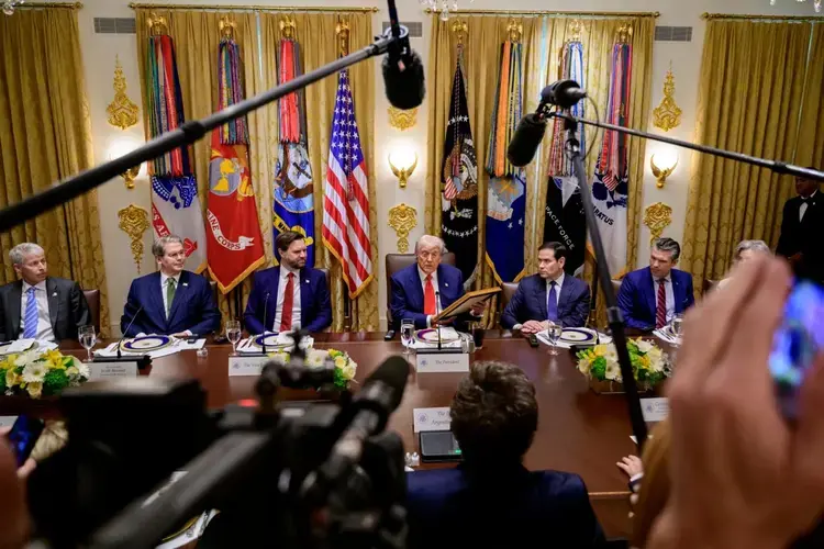 Президент Аргентини висунув Дональда Трампа на Нобелівську премію миру