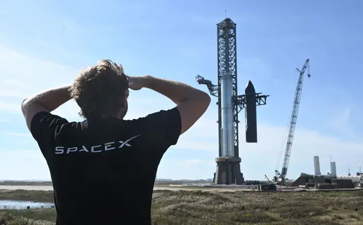 SpaceX успішно завершила фінальне випробування Starship перед запуском нової версії ракети