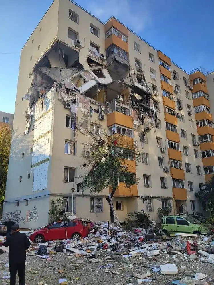 Потужний вибух у багатоповерхівці Бухареста: загинули двоє людей, одинадцять постраждали