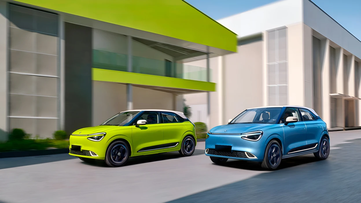Dongfeng представила оновлений електрохетчбек Nammi 01 EV із функцією живлення пристроїв