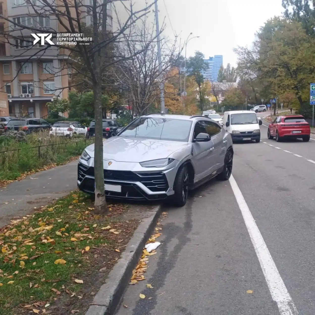 Як припаркувати автівку, щоб її точно евакуювали: майстер-клас від водія кросовера