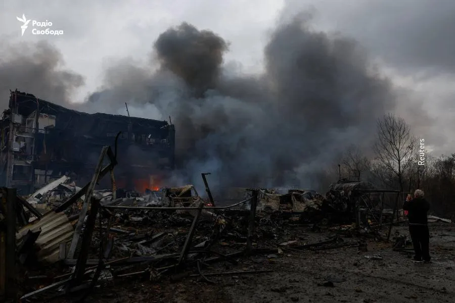 Київ зазнав ударів: є загиблий і десятеро поранених