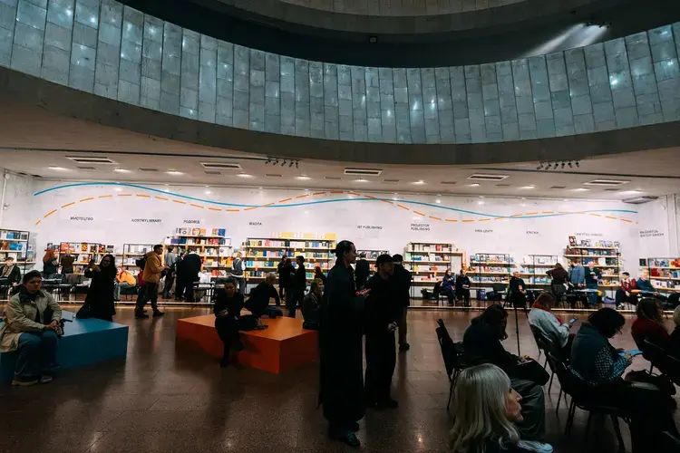 Книжковий фестиваль «Фундамент» у Києві: насичений вікенд і нові книжкові відкриття