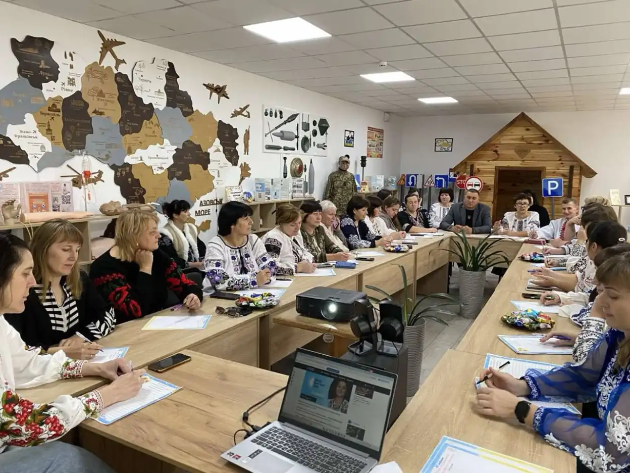 Радіодиктант національної єдності-2025: як Україна знову була на одній хвилі