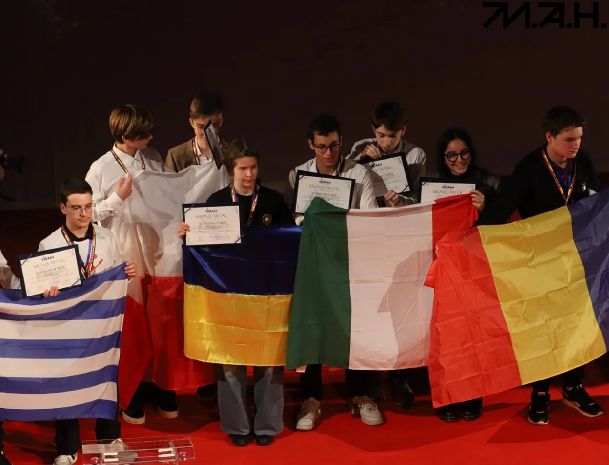 Українські підлітки здобули золото на Міжнародній молодіжній олімпіаді з астрономії та астрофізики