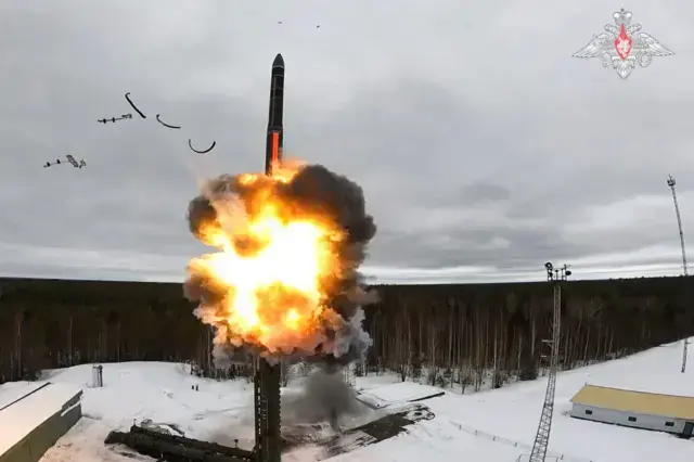 Білорусь планує розгорнути російський гіперзвуковий комплекс «Орєшник»