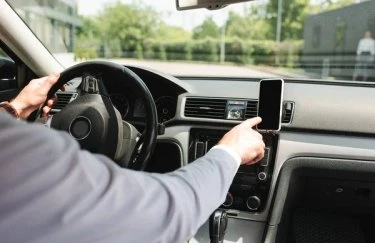 Як онлайн замінити техпаспорт на авто без візиту до сервісного центру МВС
