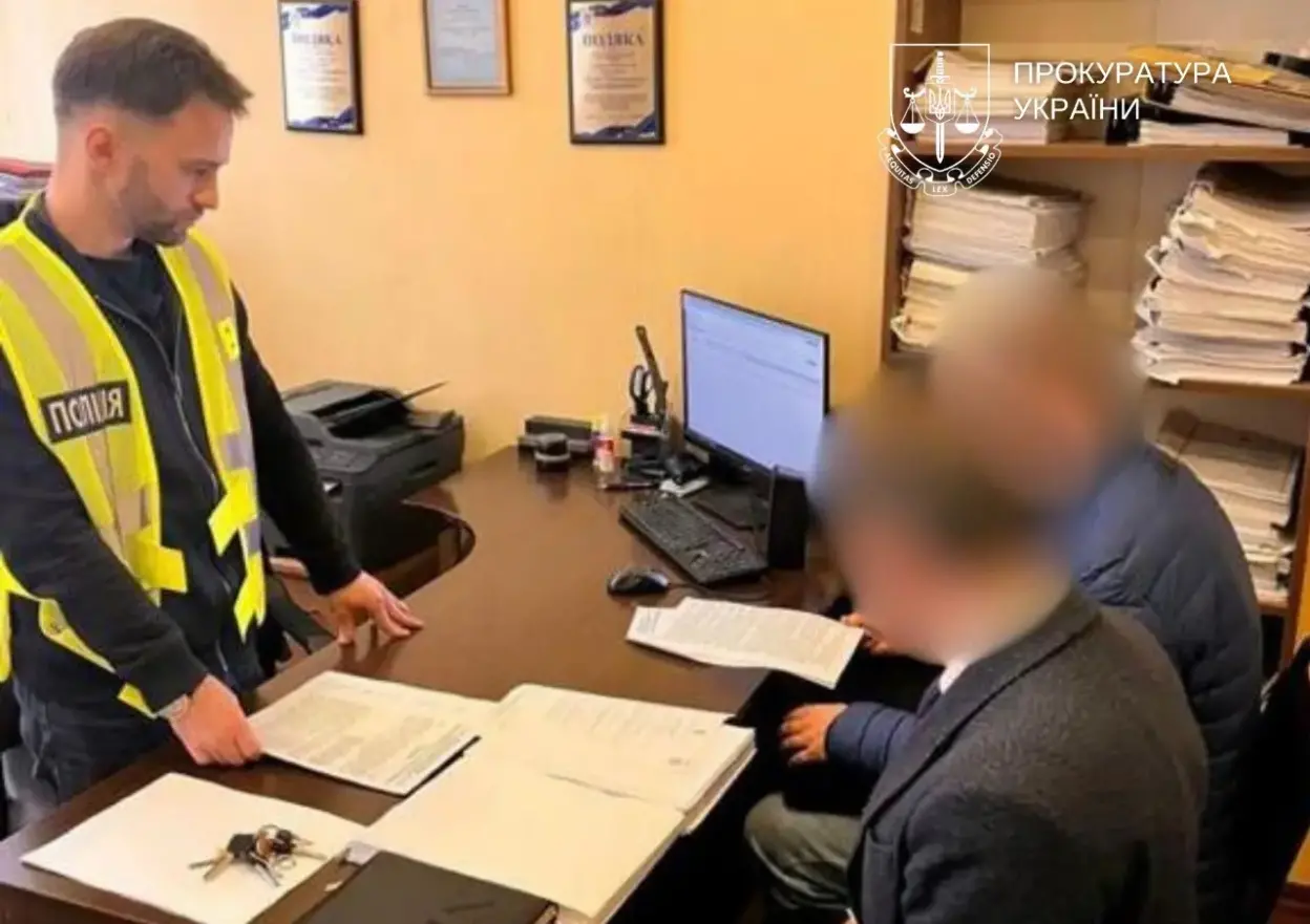 Експосадовця КМДА підозрюють у збитках на 4,8 млн грн під час закупівлі генераторів