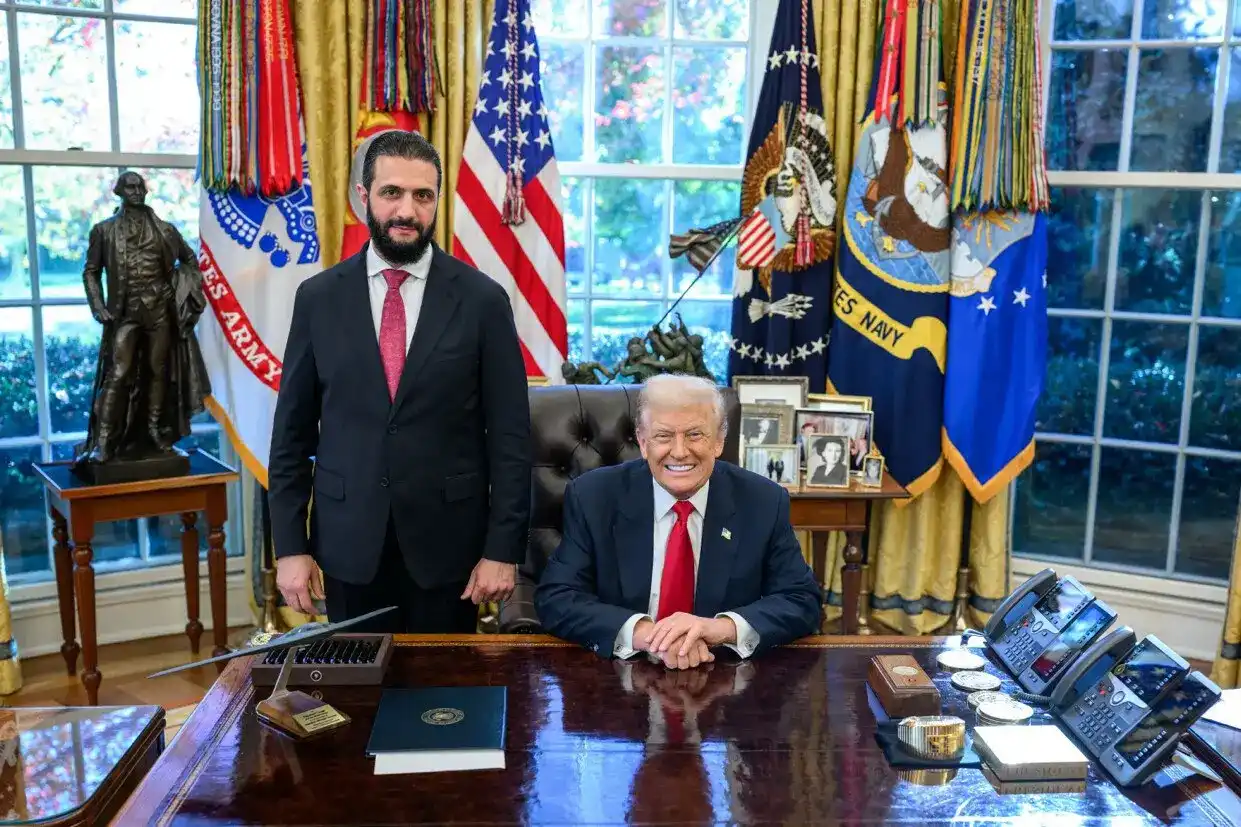 Трамп прийняв у Білому домі нового сирійського лідера Ахмеда аш-Шарау