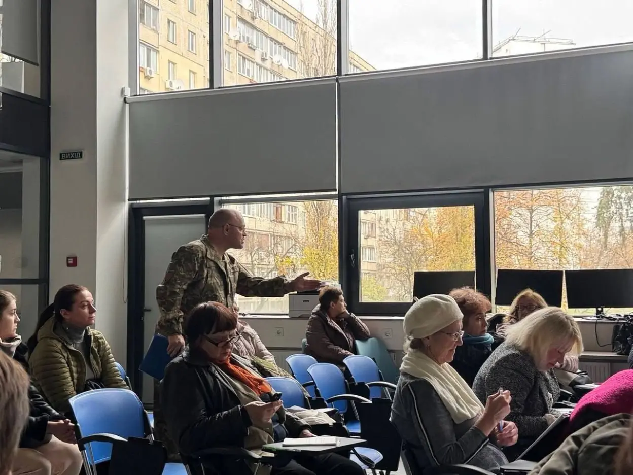 У Дніпровському районі провели форум щодо капремонту багатоквартирних будинків