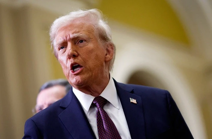Трамп підтримує законопроєкт із 500% митами для торгівлі з Росією