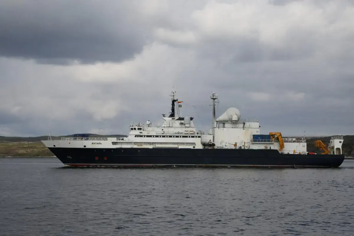 BBC: російський корабель «Янтар» застосував лазери проти британських авіапілотів уперше