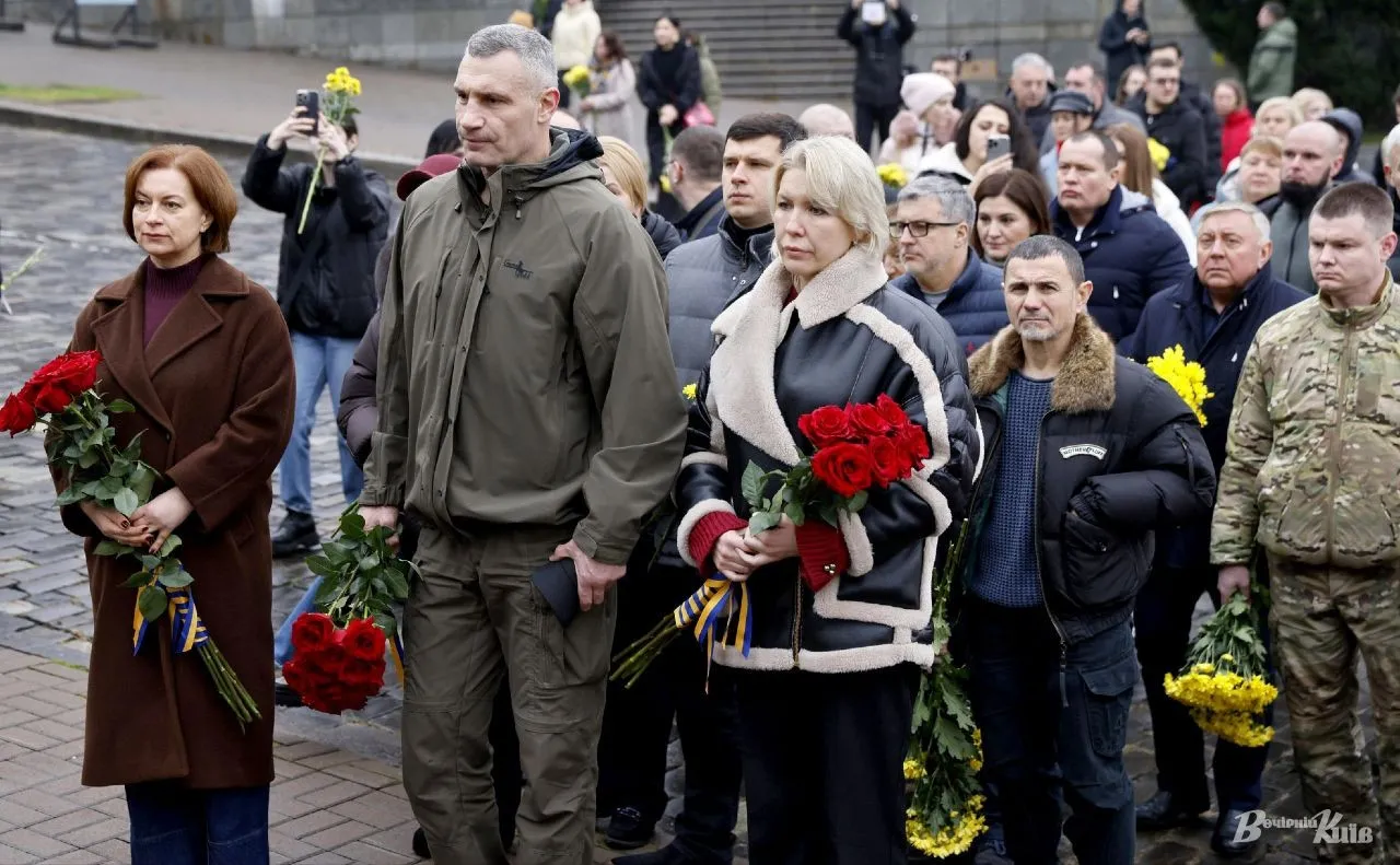 У Києві вшанували Героїв Небесної Сотні та сучасних захисників України