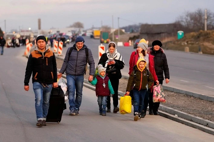 Європа згортає підтримку для українських біженців: зміни в Нідерландах та Шотландії