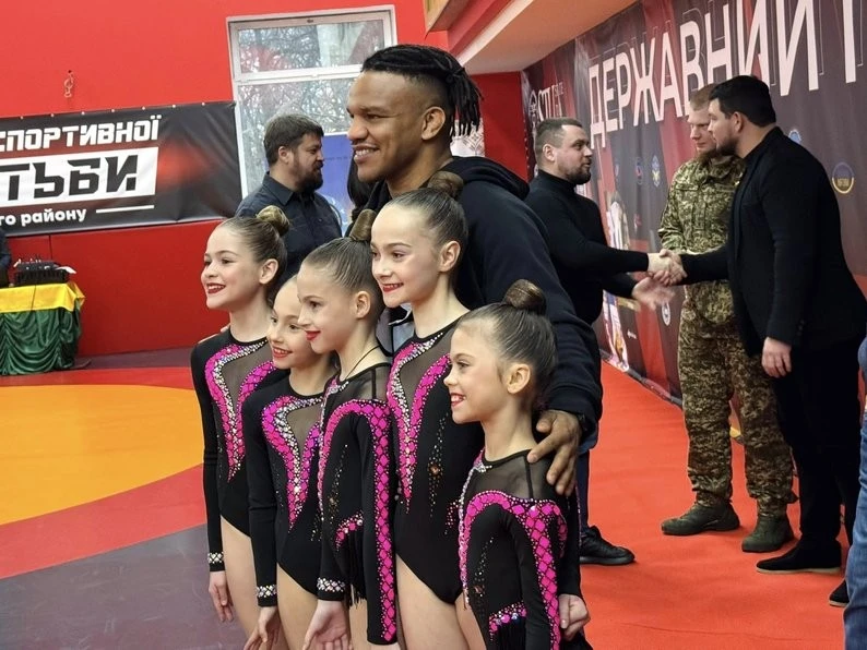 Спортивна зала єдиноборств для молоді відкрилась в Ірпені: новий шанс для тренувань