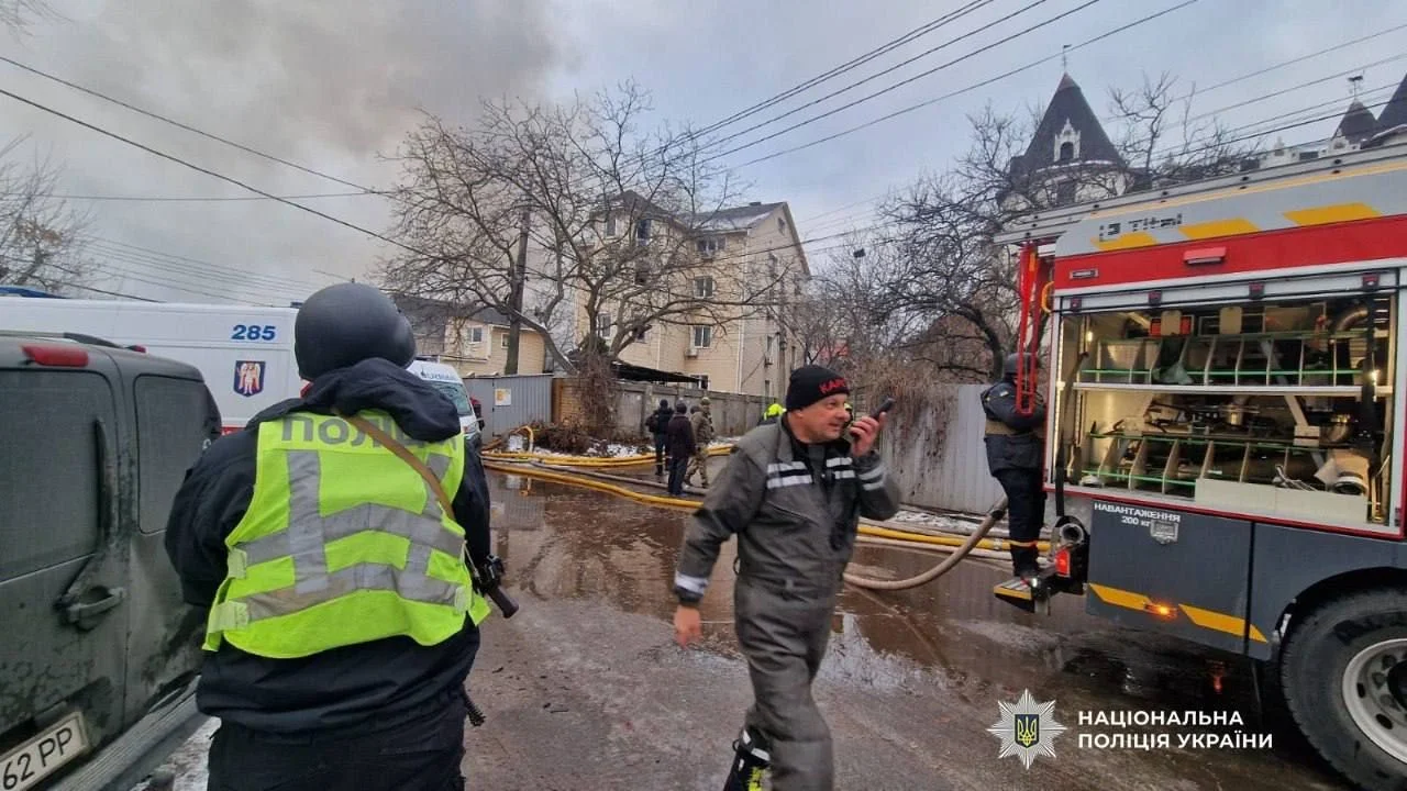 Наслідки чергової атаки на Київ: десятки постраждалих та масові відключення