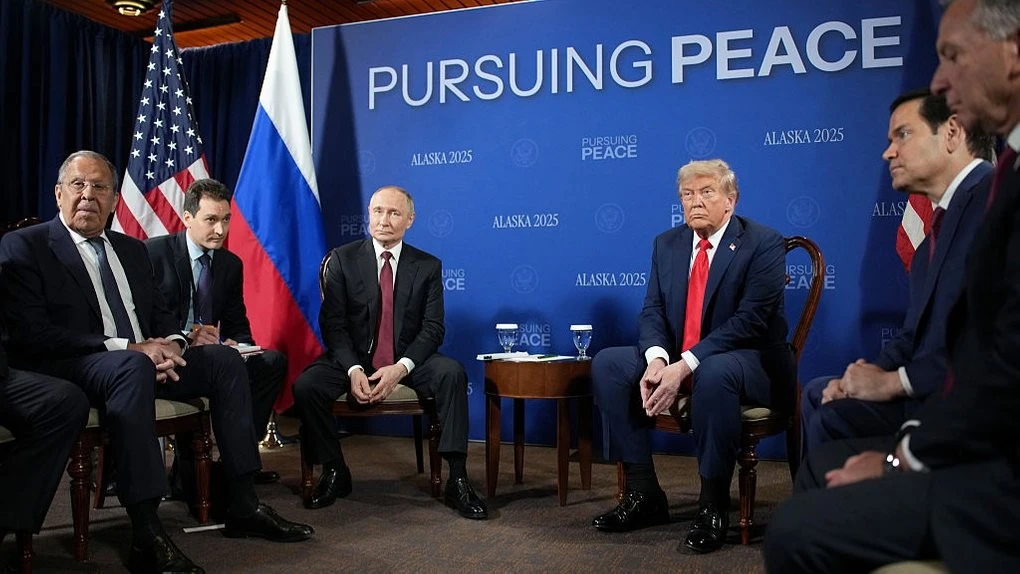 Трамп провів переговори з Путіним перед зустріччю з Зеленським