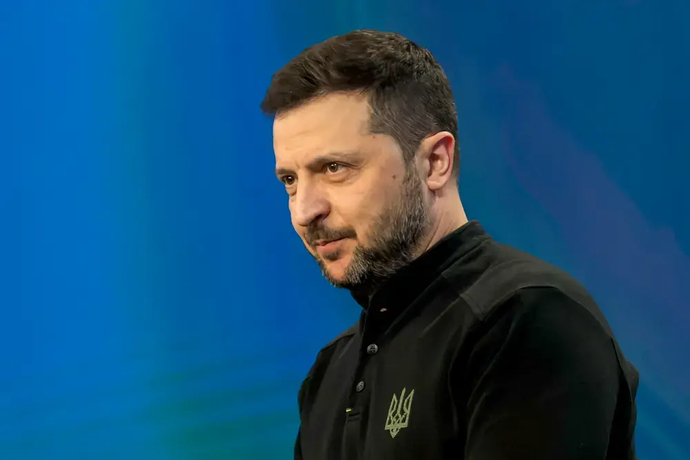 Зеленський ініціював продовження воєнного стану та мобілізації на 90 днів