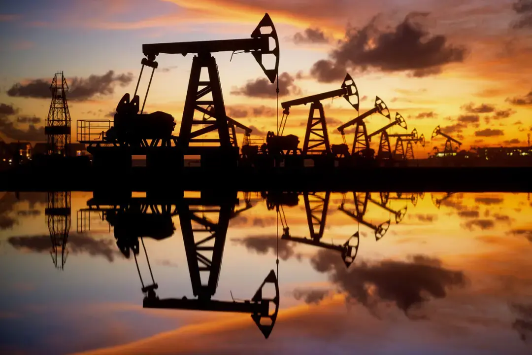 ЄС знижує стелю цін на російську нафту до 44,1 долара за барель