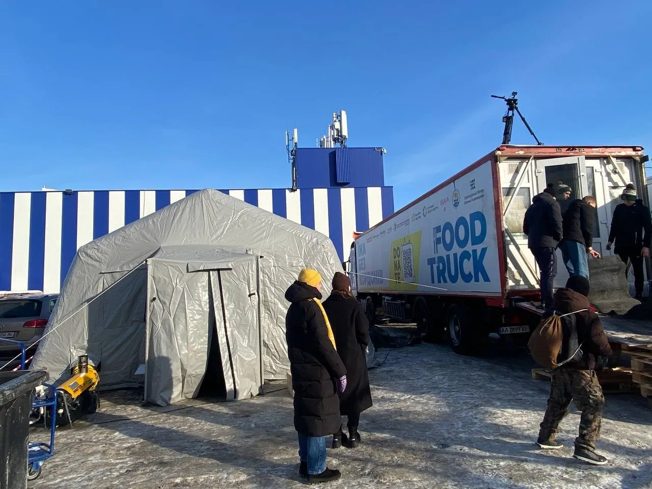 Гаряча підтримка у Броварах: у місті відкрили фудтрак із безкоштовними обідами