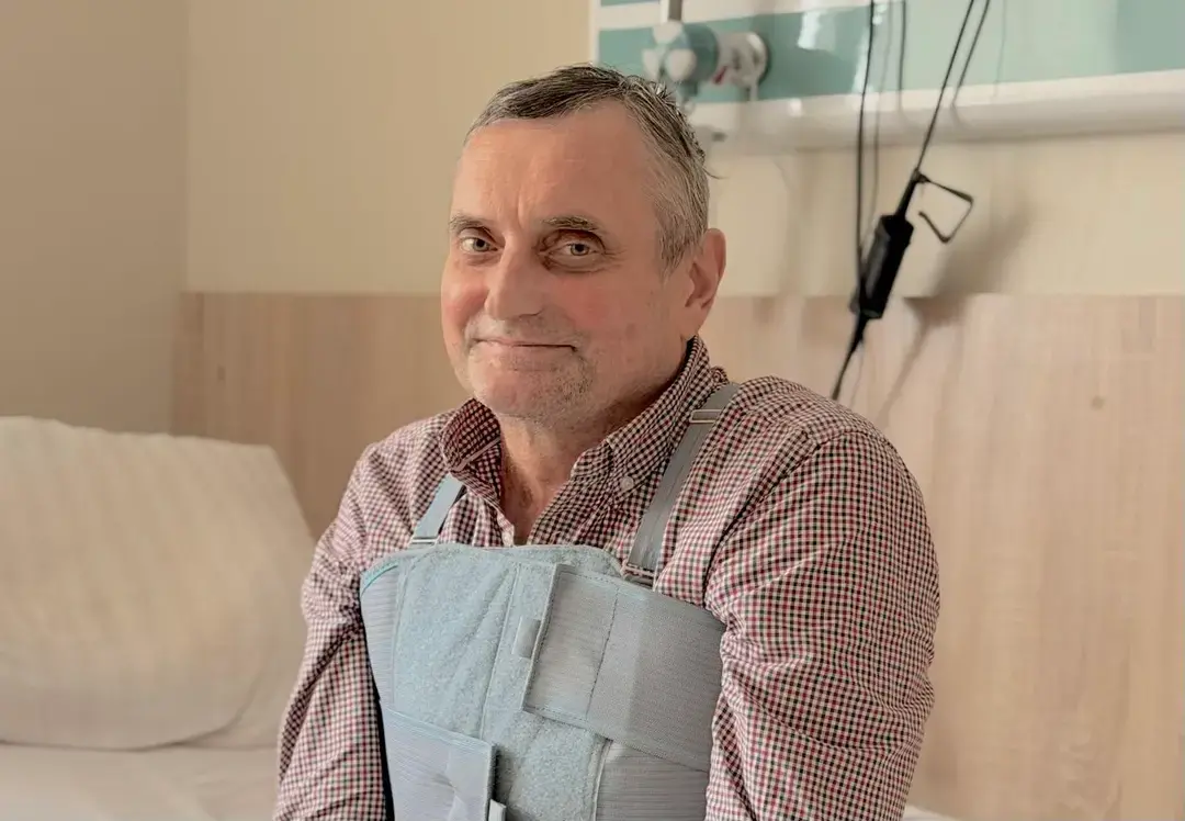 Нове серце для батька героїв: у Львові врятували чоловіка, чий організм не витримав хвилювань за синів-воїнів