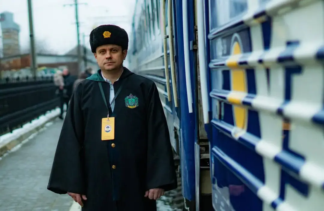 Удари по залізниці: ворог атакував інфраструктуру на Чернігівщині, рух поїздів змінено