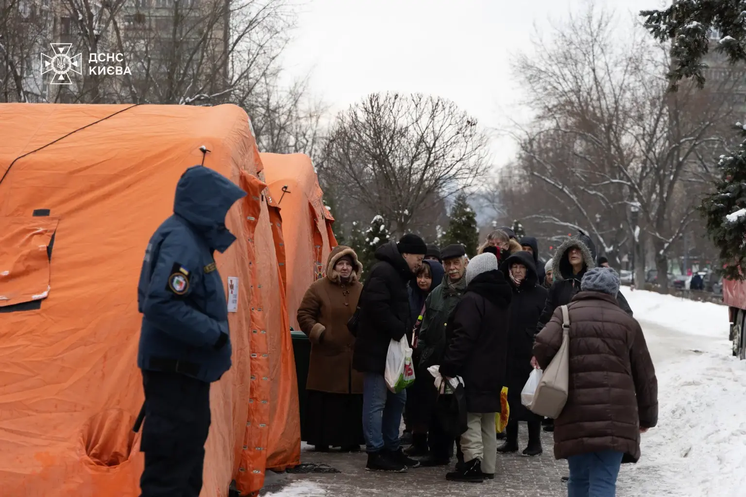 Курс на автономність: МВС закликає українців готуватися до критичних сценаріїв в енергетиці