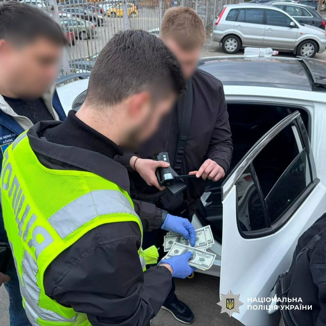Бронювання через університетське кафе: у Києві викрили нові схеми торгівлі відстрочками