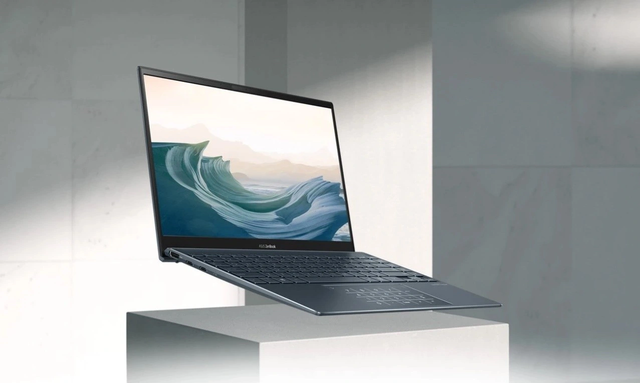 OLED у ноутбуках ASUS: чому саме ця компанія стала головним партнером Samsung Display по мобільних дисплеях