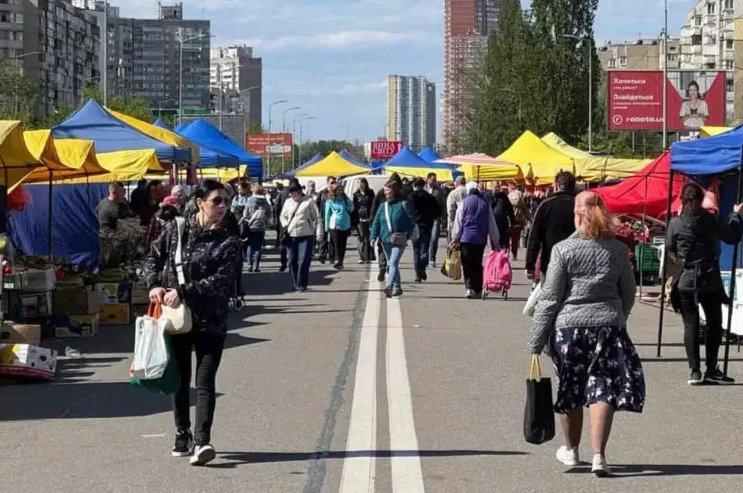 Ексклюзивні товари від фермерів: у столиці розгорнули продуктові ярмарки