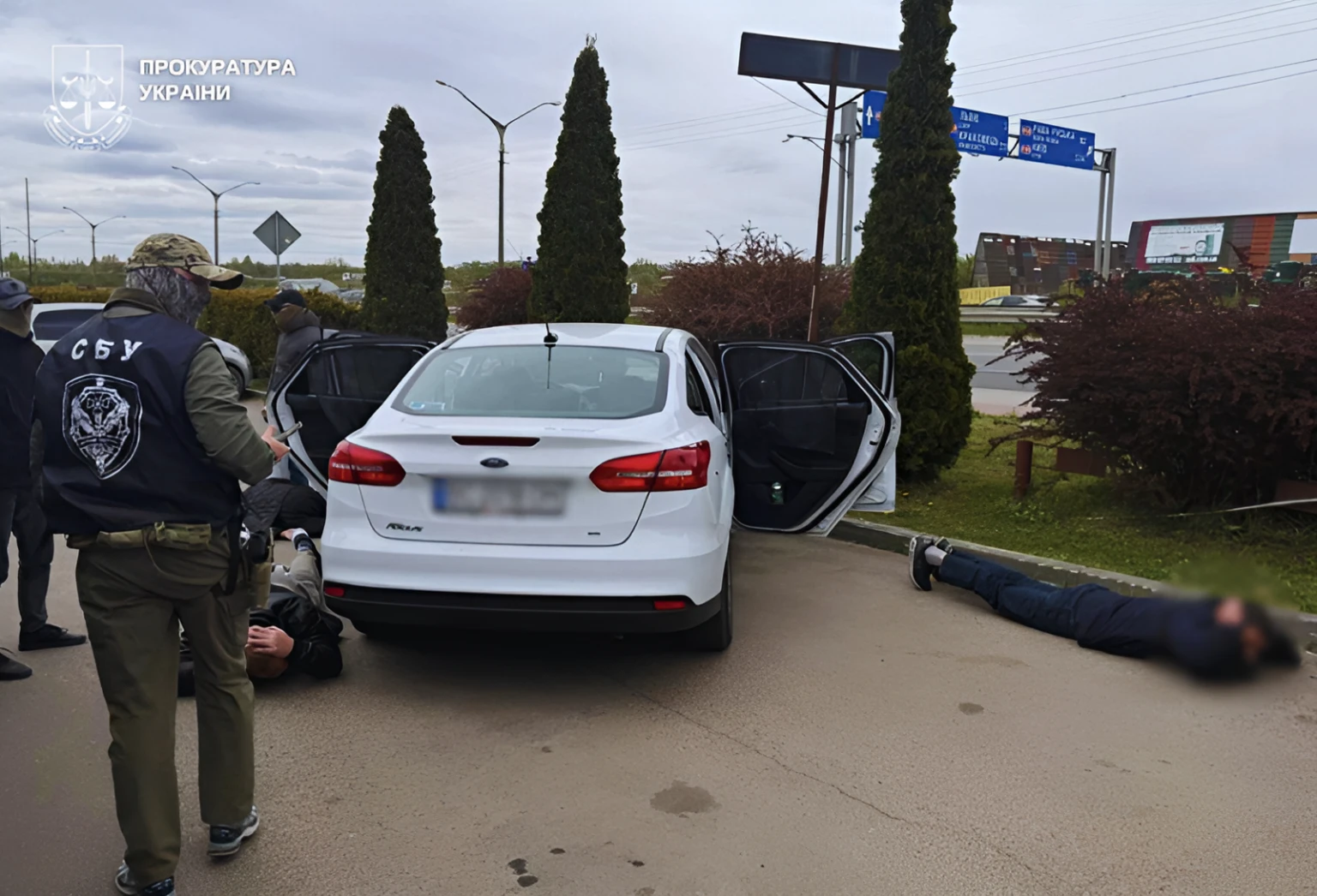 За схему з нелегального перетину кордону ділкам загрожує ув’язнення