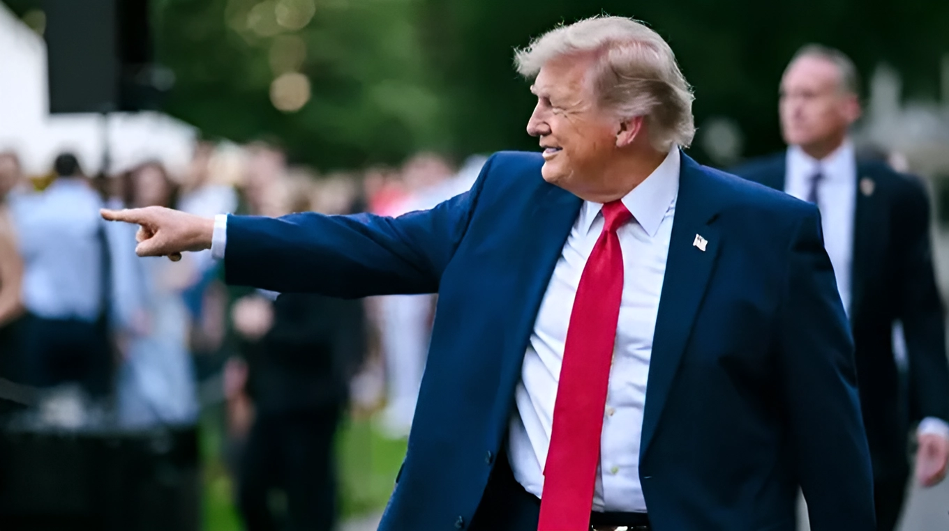 Мир, якого немає: Трамп знову оголосив про «завершення війни» з Іраном