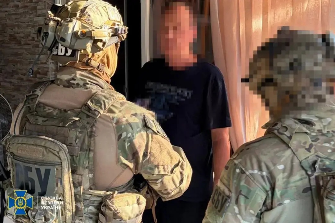 Хабар у 50 тисяч доларів: на Одещині затримали посадовця облради