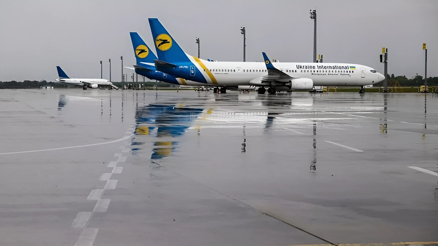 Відновлення авіасполучення: Україна готує довгостроковий план