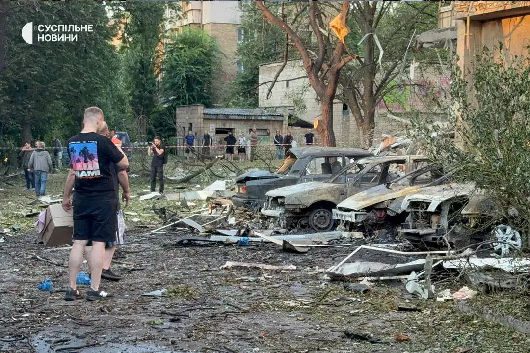 У столиці розгорнули штаб підтримки для постраждалих після масованого удару
